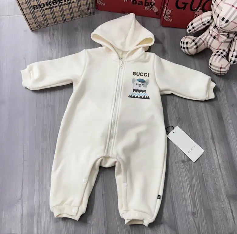 Gucci sz59 66 73 80 90  (39)